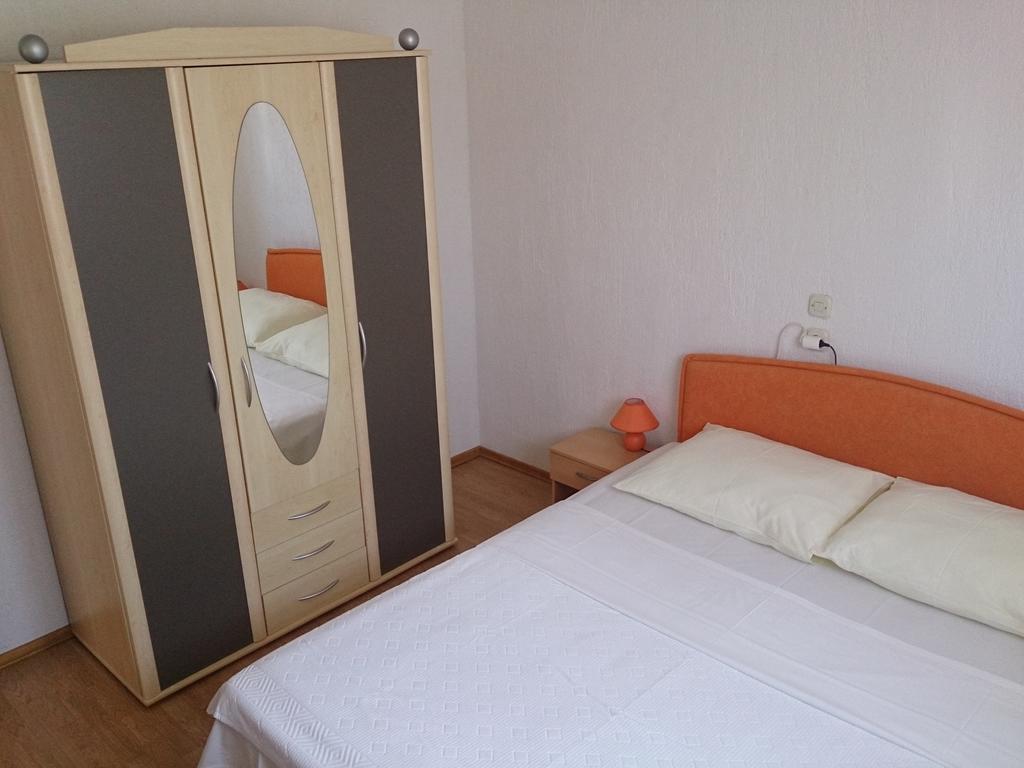 Apartments Valentino Supetarska Draga Cameră foto